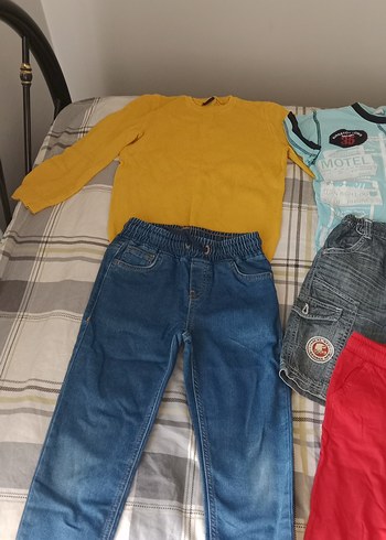 4 Yaş Beden beyaz Renk Çocuk giyim
