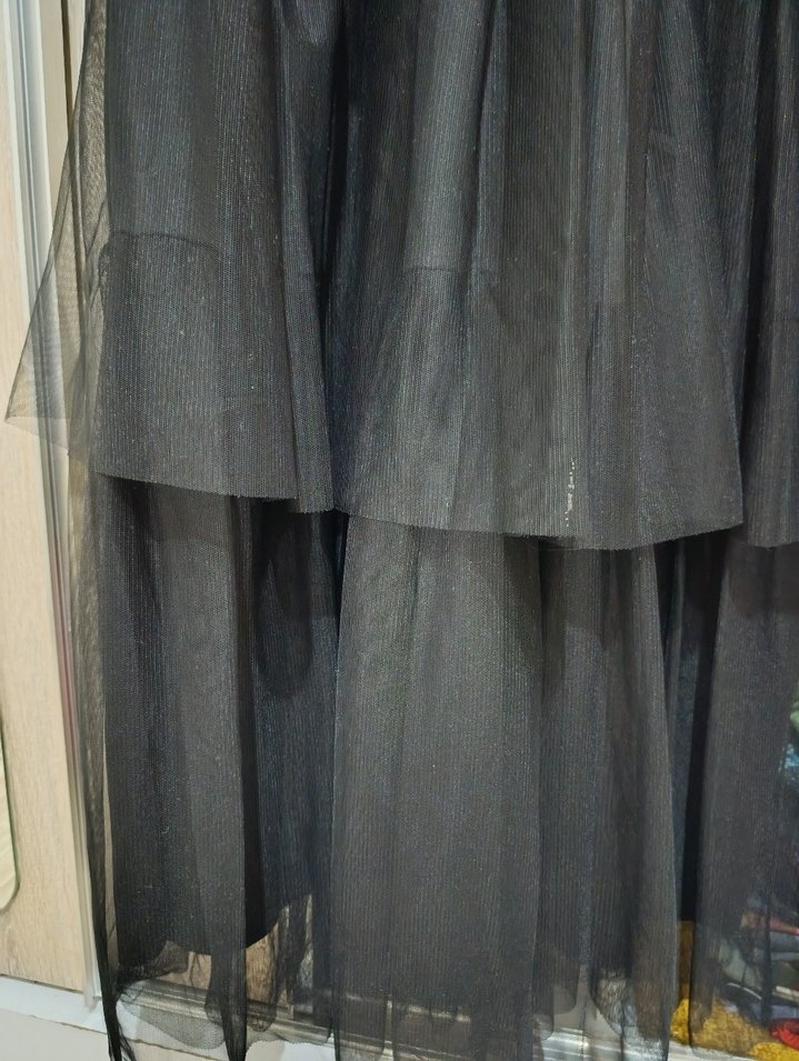 Uzun Siyah Gotik Mezuniyet Elbisesi pul tüy - Görsel 5