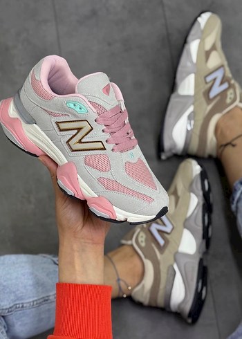 New Balance universal