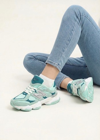 New Balance universal