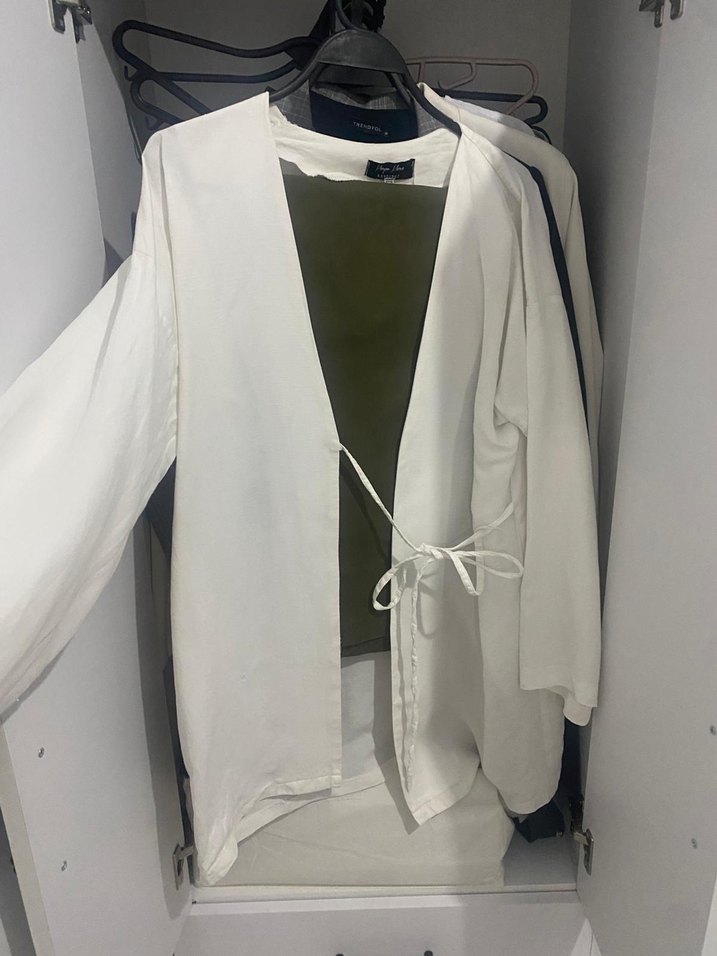 Beyaz Normal Boy Hemşirelik Sabahlığı - Görsel 2