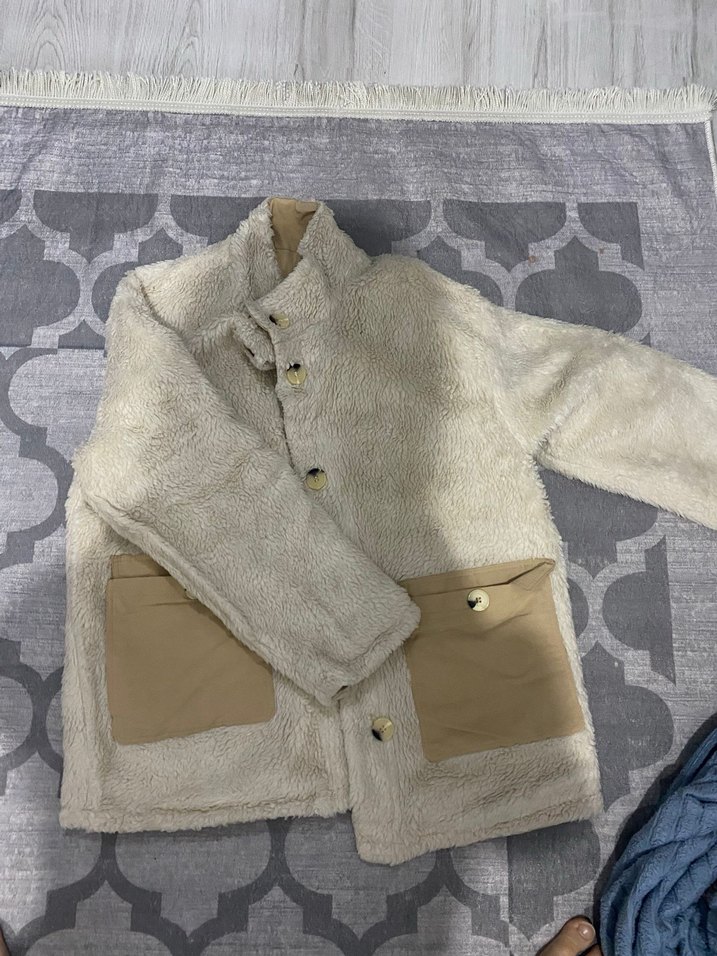 Bej Düğmeli Kadın Midi Ceket - Görsel 3