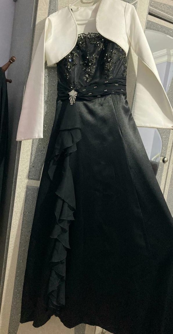 Siyah Straplez İşlemeli Uzun Abiye Elbise - Görsel 5