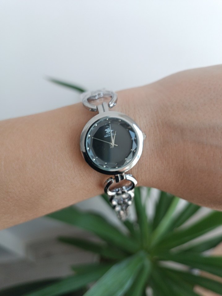 Zincir Detaylı Gri Kadın Kol Saati - Görsel 2