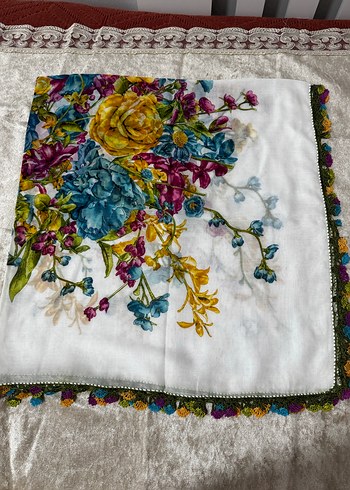 El örgüsü kadın eşarp - Görsel 2