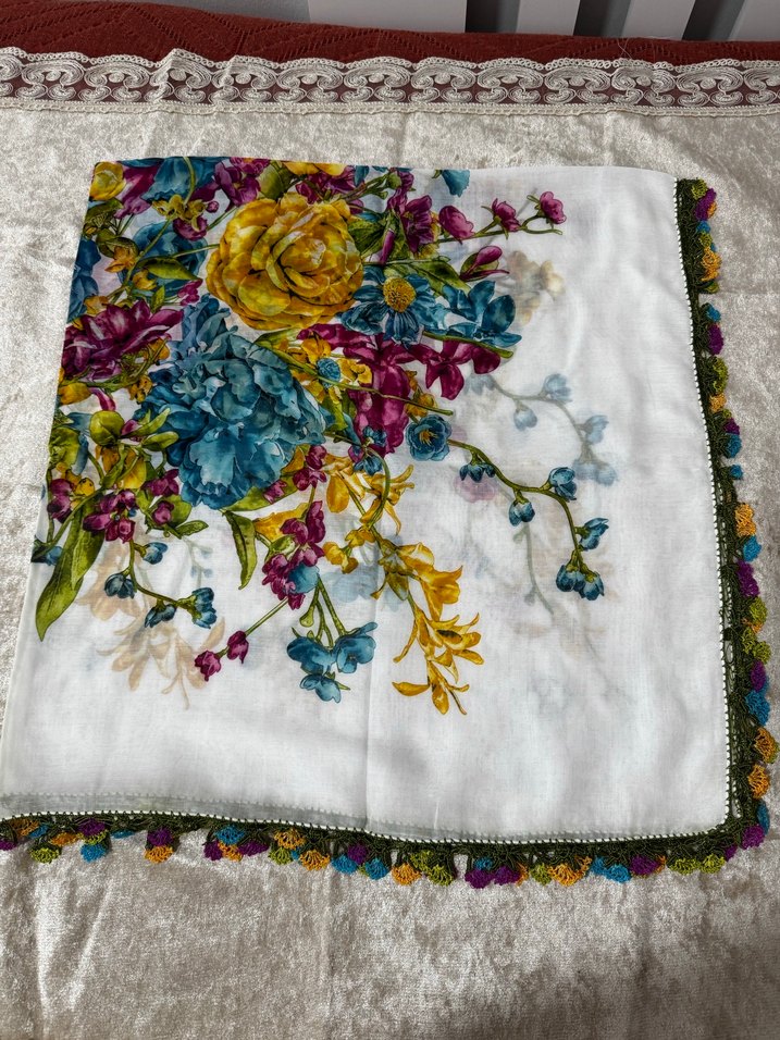 El örgüsü kadın eşarp - Görsel 2