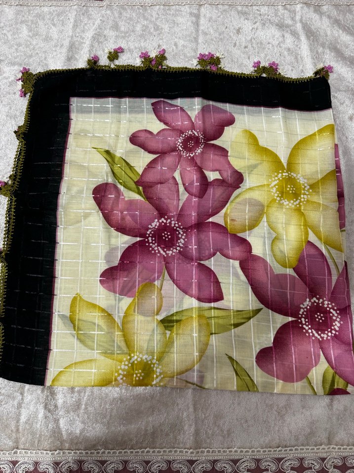 El örgüsü kadın eşarp - Görsel 2