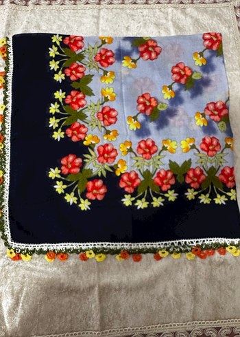 El örgüsü kadın eşarp - Görsel 2