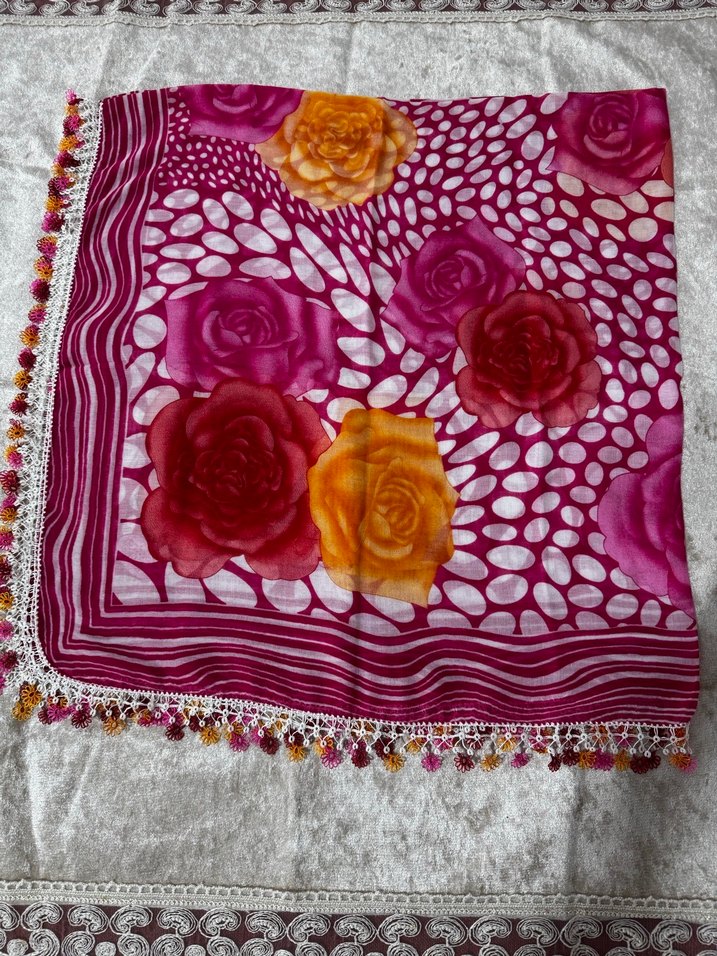 El örgüsü kadın eşarp - Görsel 2