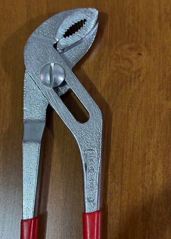 Kırmızı Saplı Ayarlanabilir Pense Seti - Görsel 4