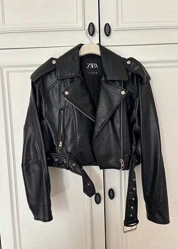 Zara Siyah Deri Biker Ceket