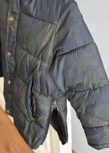 Zara Erkek Çocuk Kamuflaj Desenli Şişme Mont - Görsel 6