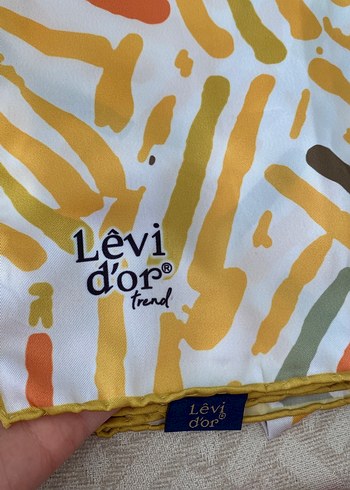  Beden Levi d'or Çok Renkli Kadın eşarp 90x90