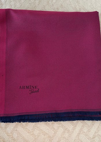 Mor kadın eşarp 99x99 - Armine