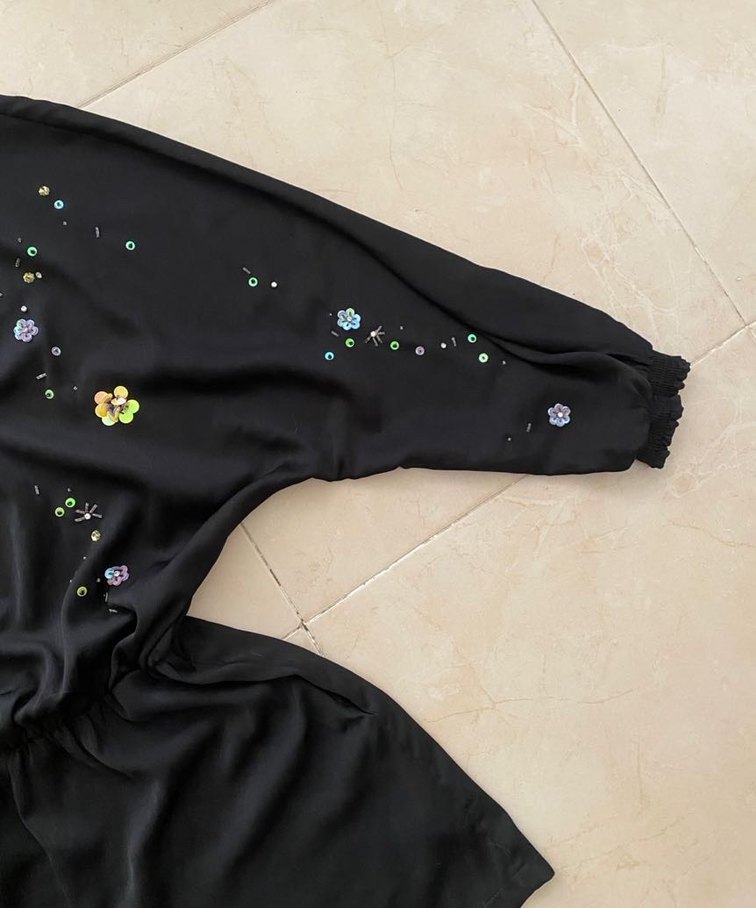 Twist İşlemeli Siyah Kadın Mini Tulum - Görsel 5