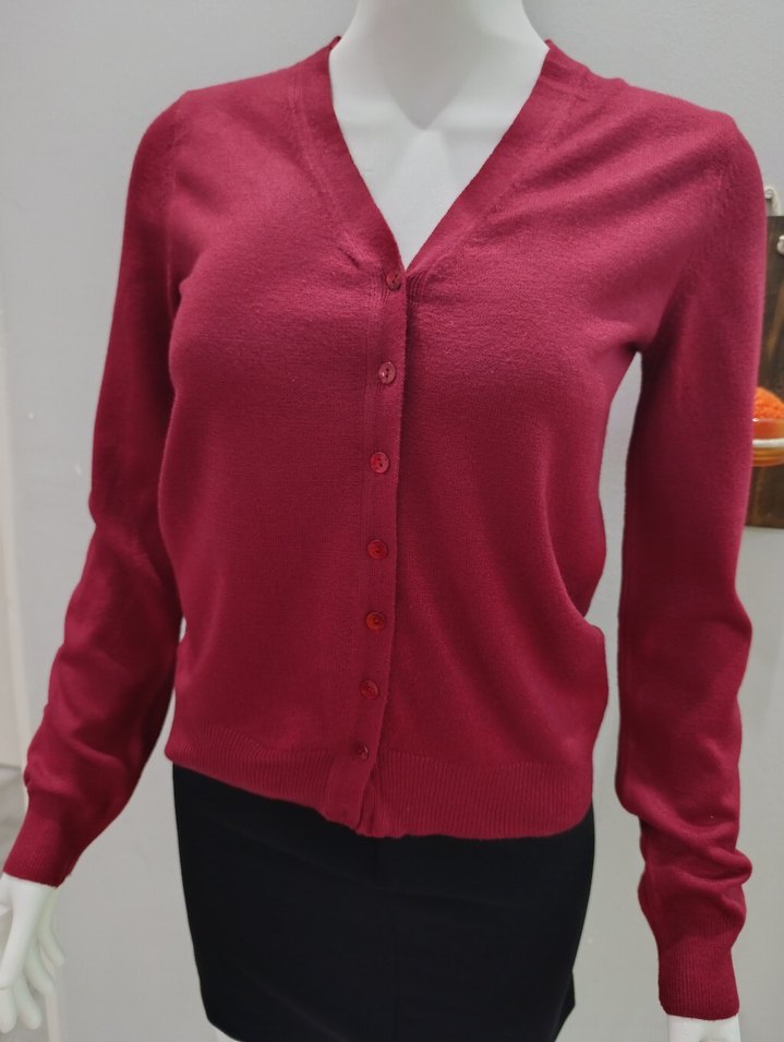 Bordo V Yaka Düğmeli Kadın Hırka - Görsel 4