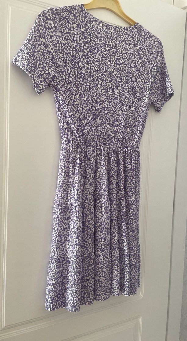 Mor elbise sadece 1 kez giyildi - Görsel 3