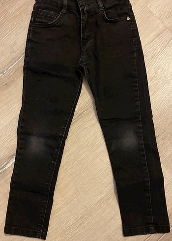 Diğer Kadın Siyah Kemerli Regular Fit Denim Pantolon