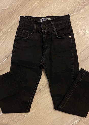 Kadın Siyah Kemerli Regular Fit Denim Pantolon