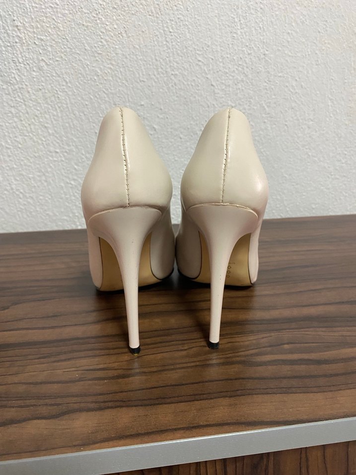 Krem Minimalist Stiletto Topuklu Kadın Ayakkabı - Görsel 3