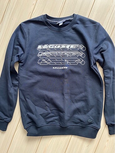 Lacoste Sweatshirt