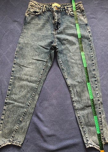 Düğmeli Gri Kadın Denim Pantolon - Görsel 3