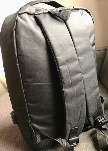 Erkek Siyah Fermuarlı Sırt Çantası - Görsel 4