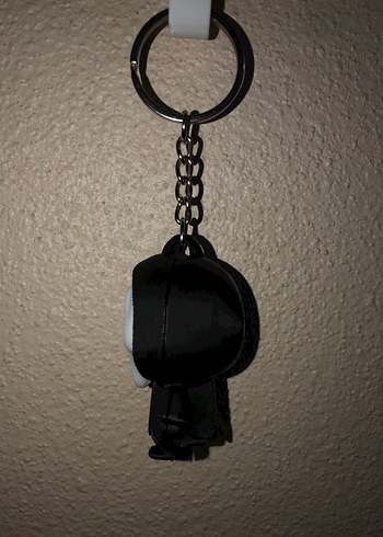 Zincir Detaylı Gotik Siyah Anahtarlık - Görsel 2