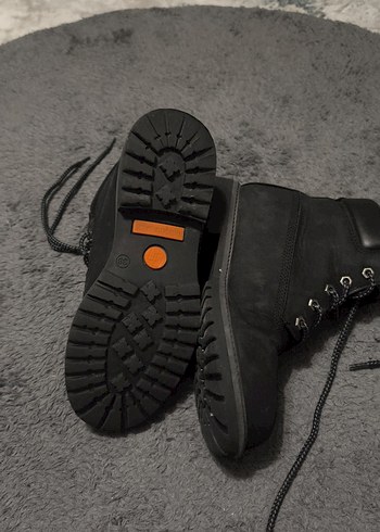 38 Beden Siyah unisex Bot