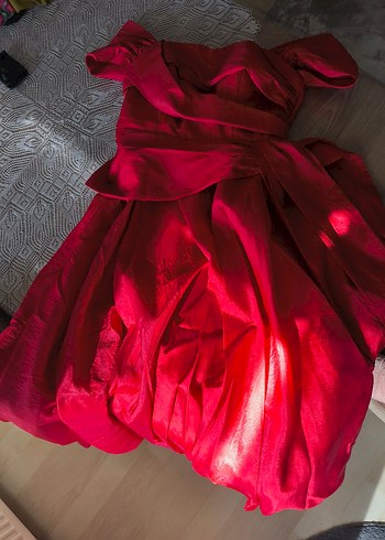 Kırmızı Uzun Drapeli Kadın Abiye Elbise - Görsel 4