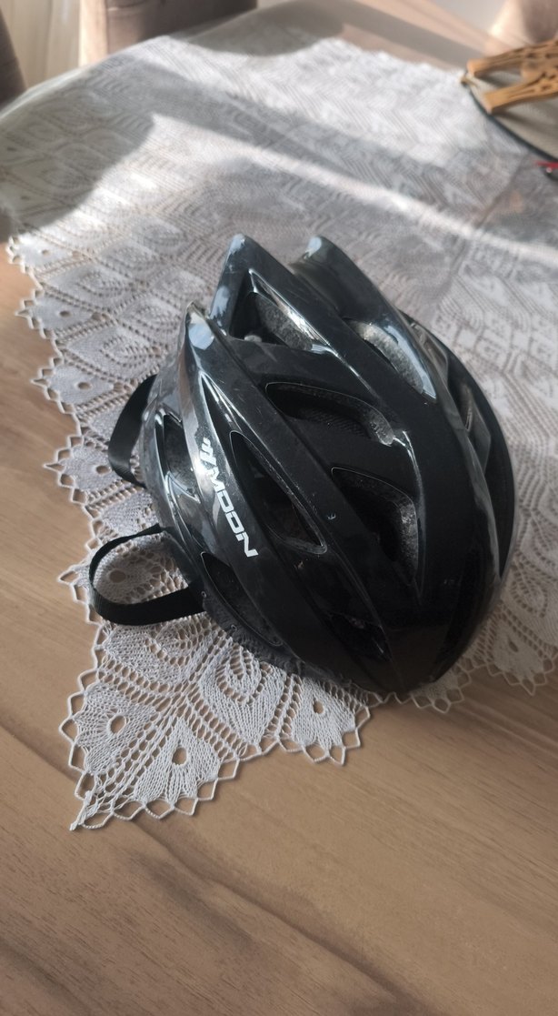 Siyah Moon Biker Kaskı Velcro Özellikli - Görsel 4