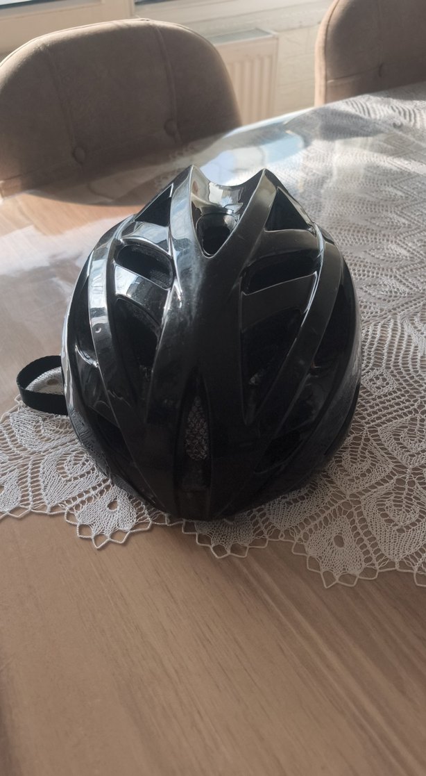 Siyah Moon Biker Kaskı Velcro Özellikli - Görsel 3