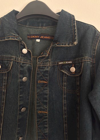 DKNY ürünü