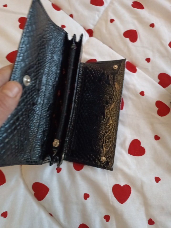 Yılan Desenli Siyah Deri Kadın Cüzdanı - Görsel 4
