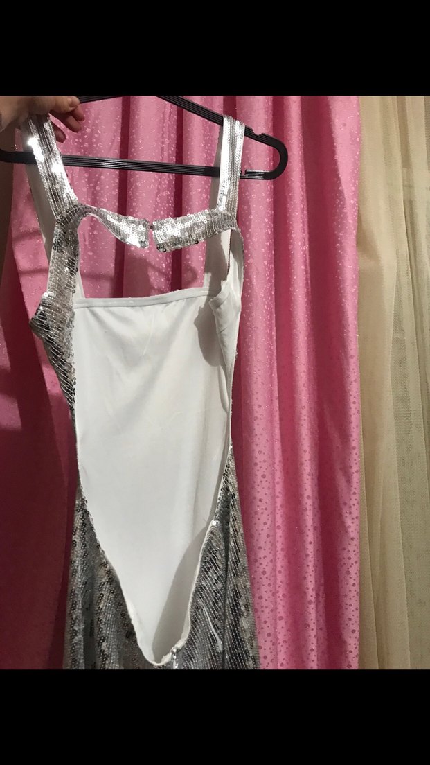 Gri Payetli Strappy Midi Sırt Dekolte Abiye Elbise - Görsel 2