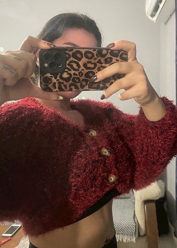 Bordo Desenli Yumoş hırka - Görsel 3