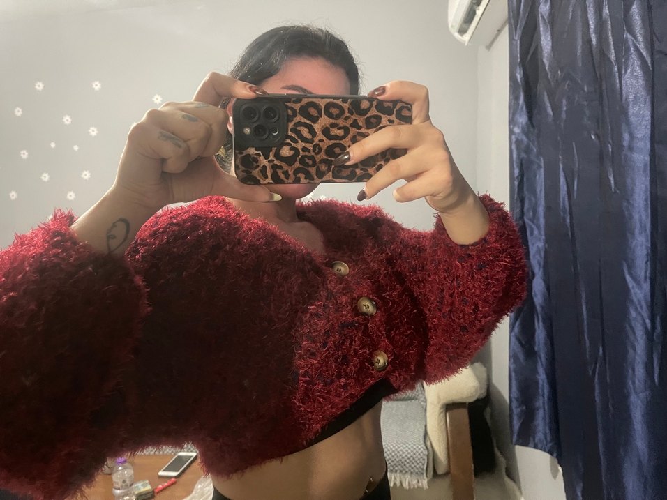 Bordo Desenli Yumoş hırka - Görsel 3