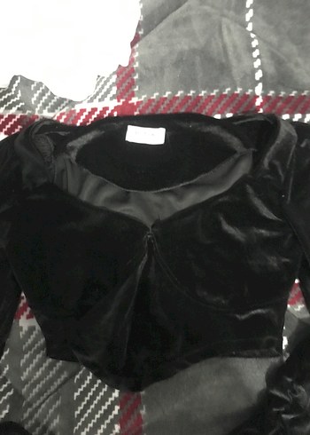 Siyah V Yaka Uzun Kollu Gotik Bluz - Görsel 2