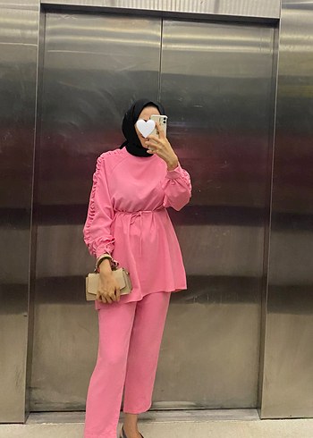 Pembe Salaş Uzun Kollu Kadın Takım