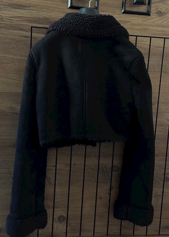 Bershka BERSHKA Kürk Detaylı Siyah Süet Kadın Mont