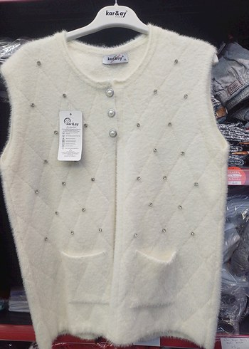 Düğmeli Beyaz Kadın Mini Kazak - Görsel 2