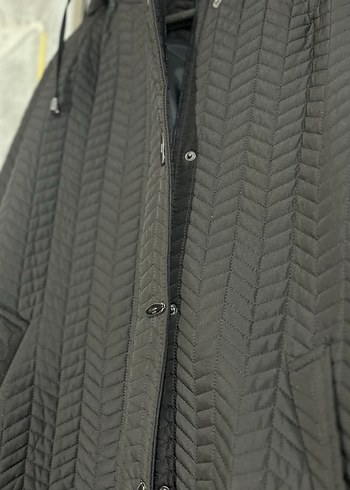 Kadın Siyah Pilili Uzun Ceket - Görsel 2