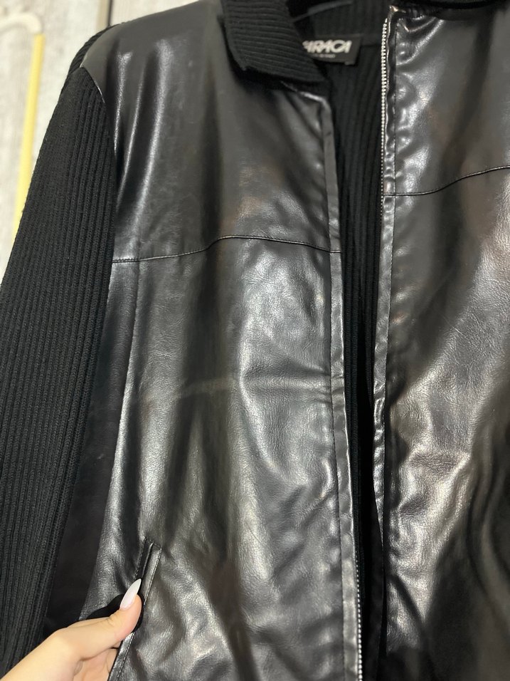 Siyah Deri ve Triko Kombinli Ceket - Görsel 2