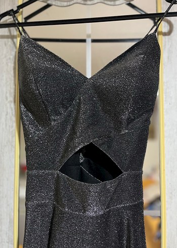 Siyah Parlak Askılı Uzun Abiye Elbise - Görsel 2