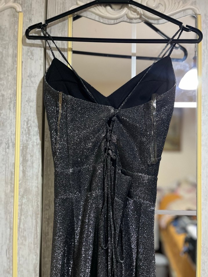 Siyah Parlak Askılı Uzun Abiye Elbise - Görsel 3