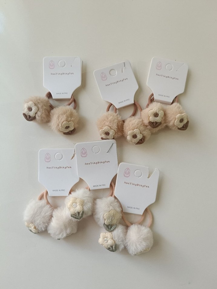 Bej Kürklü Nakışlı Çocuk Saç Lastiği - Görsel 2