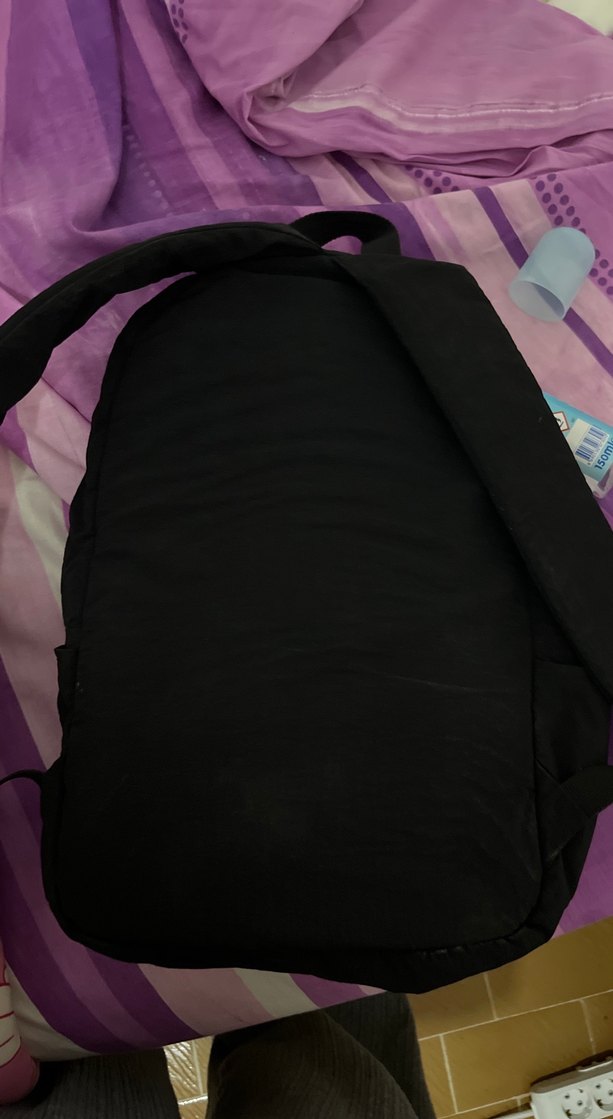 Fermuarlı Siyah Kadın Sırt Çantası - Görsel 2