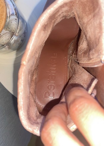 Bershka Pudra Süet Kadın Topuklu Bot