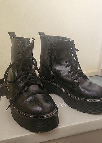 Siyah Deri Platform Topuklu Punk Bot