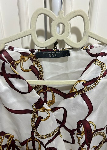 Zincir Detaylı Burgonya Rengi Uzun Kollu Bluz - Görsel 2